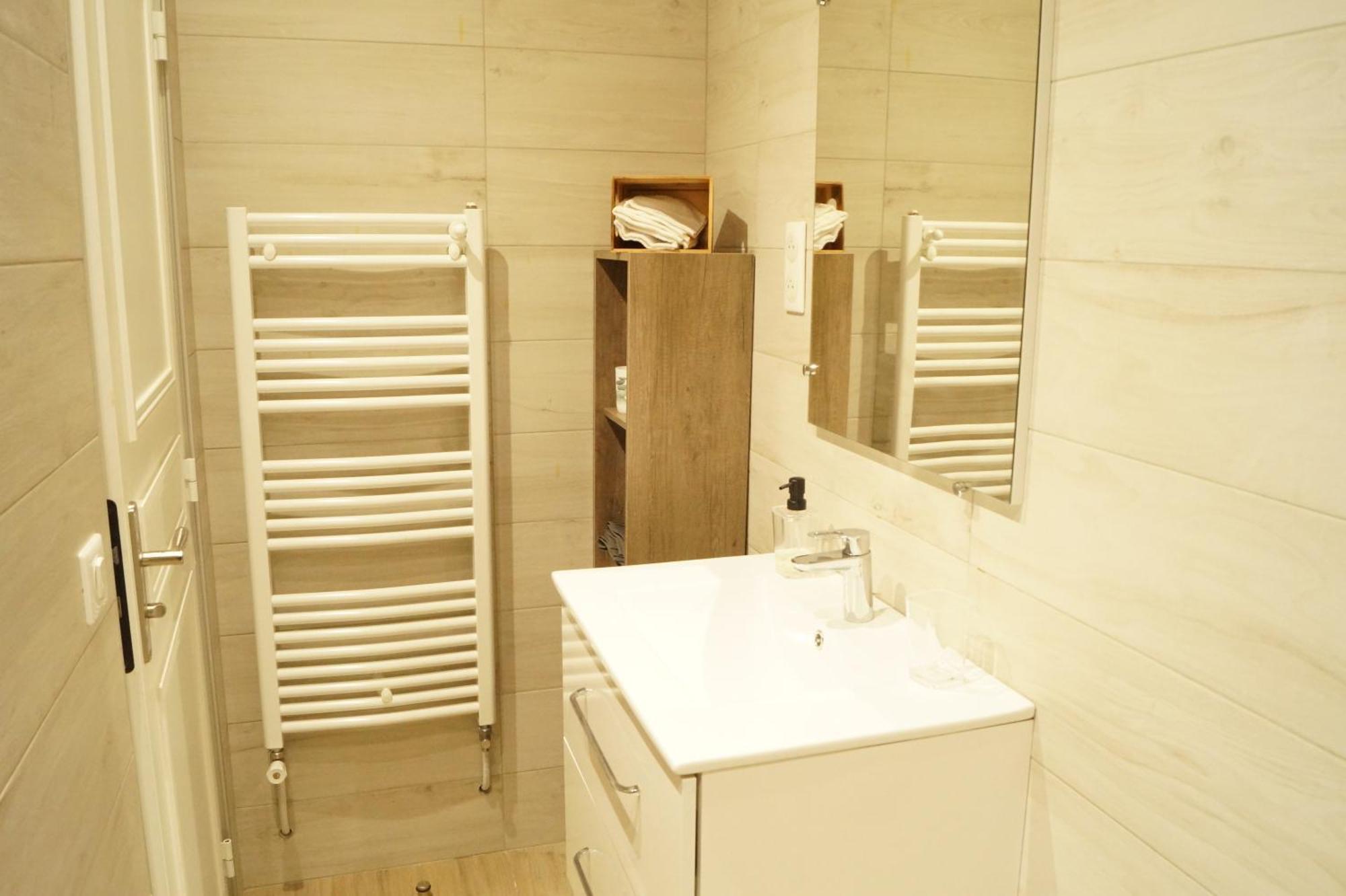 Chalet Like Upstairs Private Suite 埃蒂约勒 外观 照片