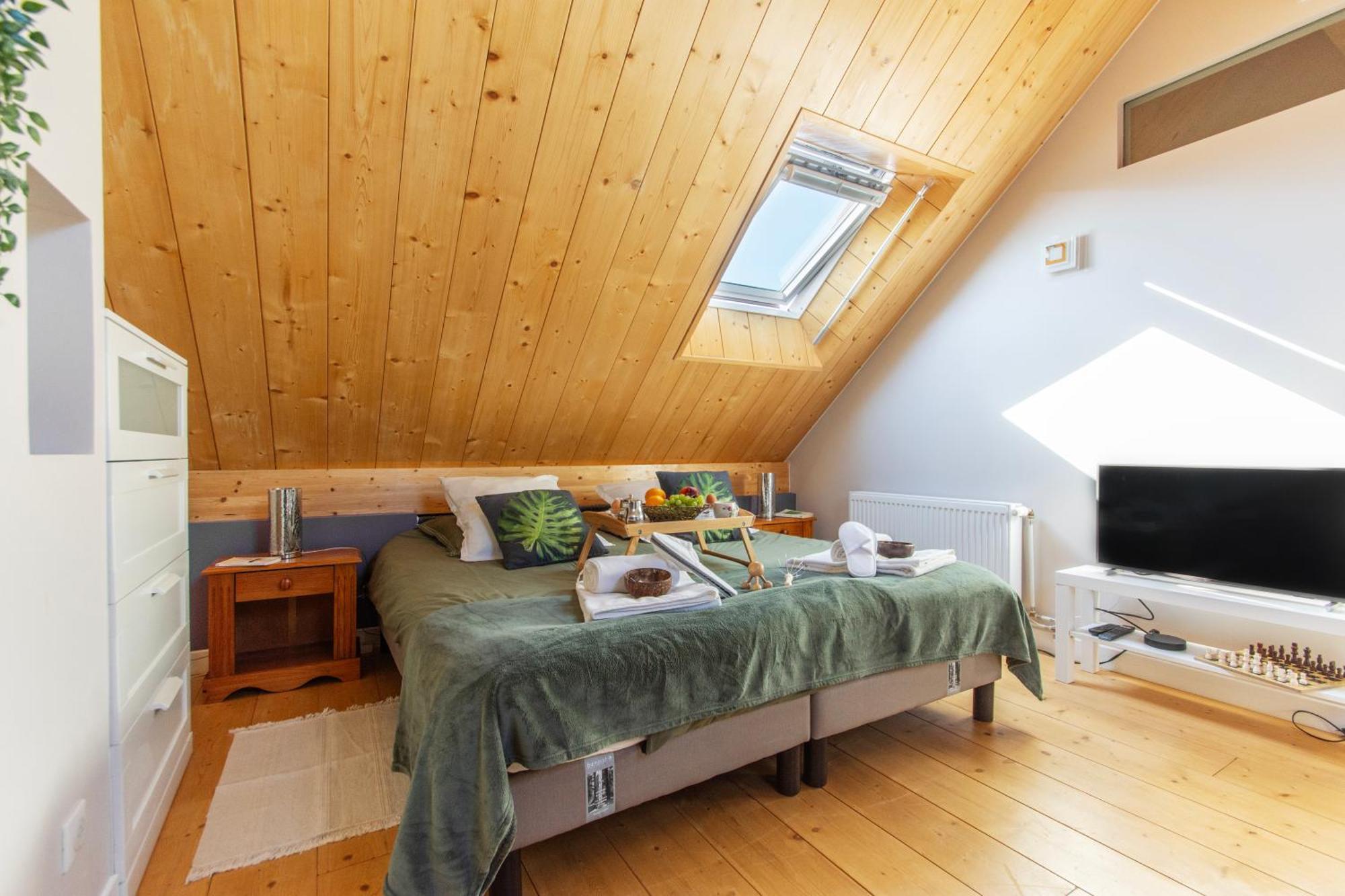 Chalet Like Upstairs Private Suite 埃蒂约勒 外观 照片