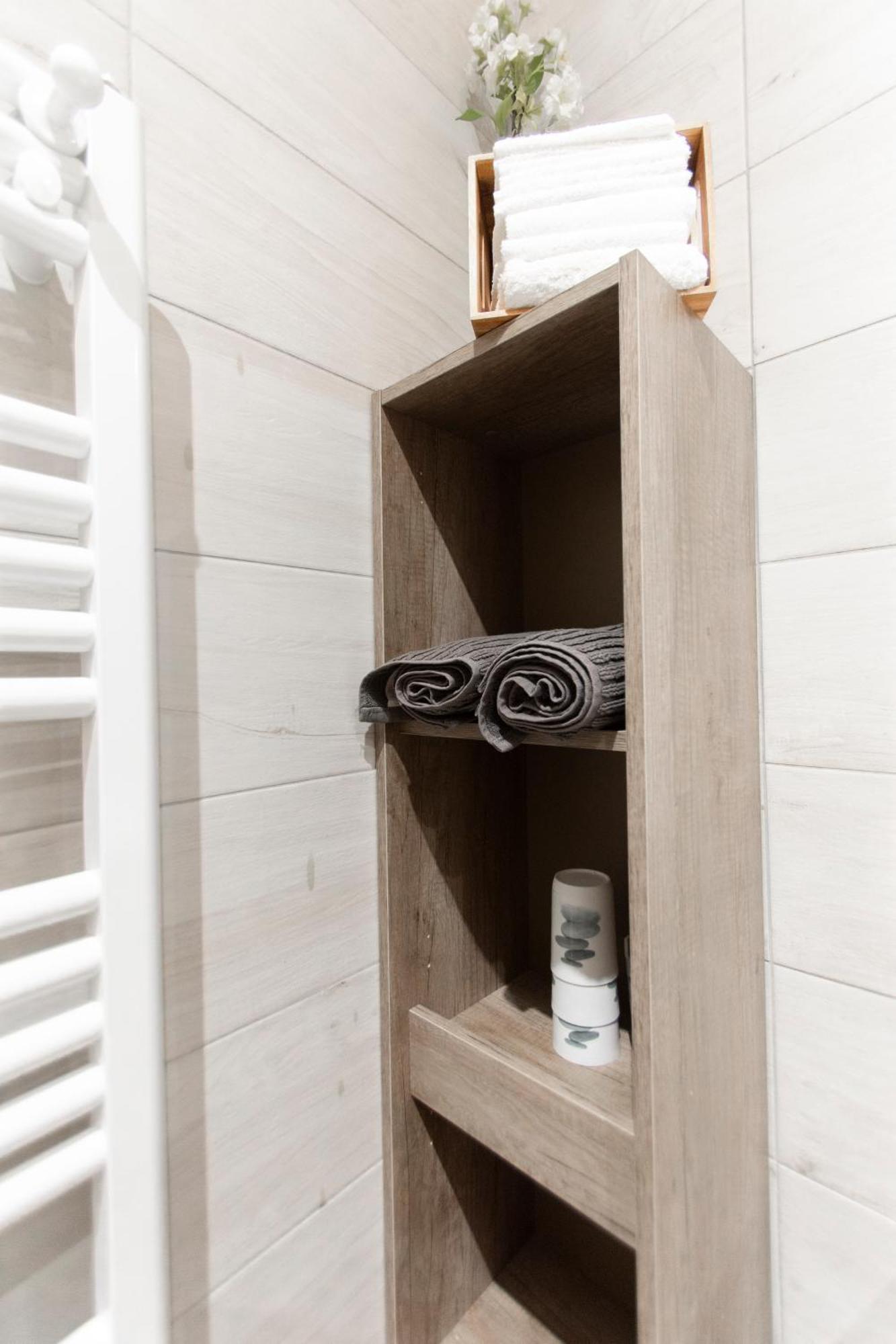 Chalet Like Upstairs Private Suite 埃蒂约勒 外观 照片