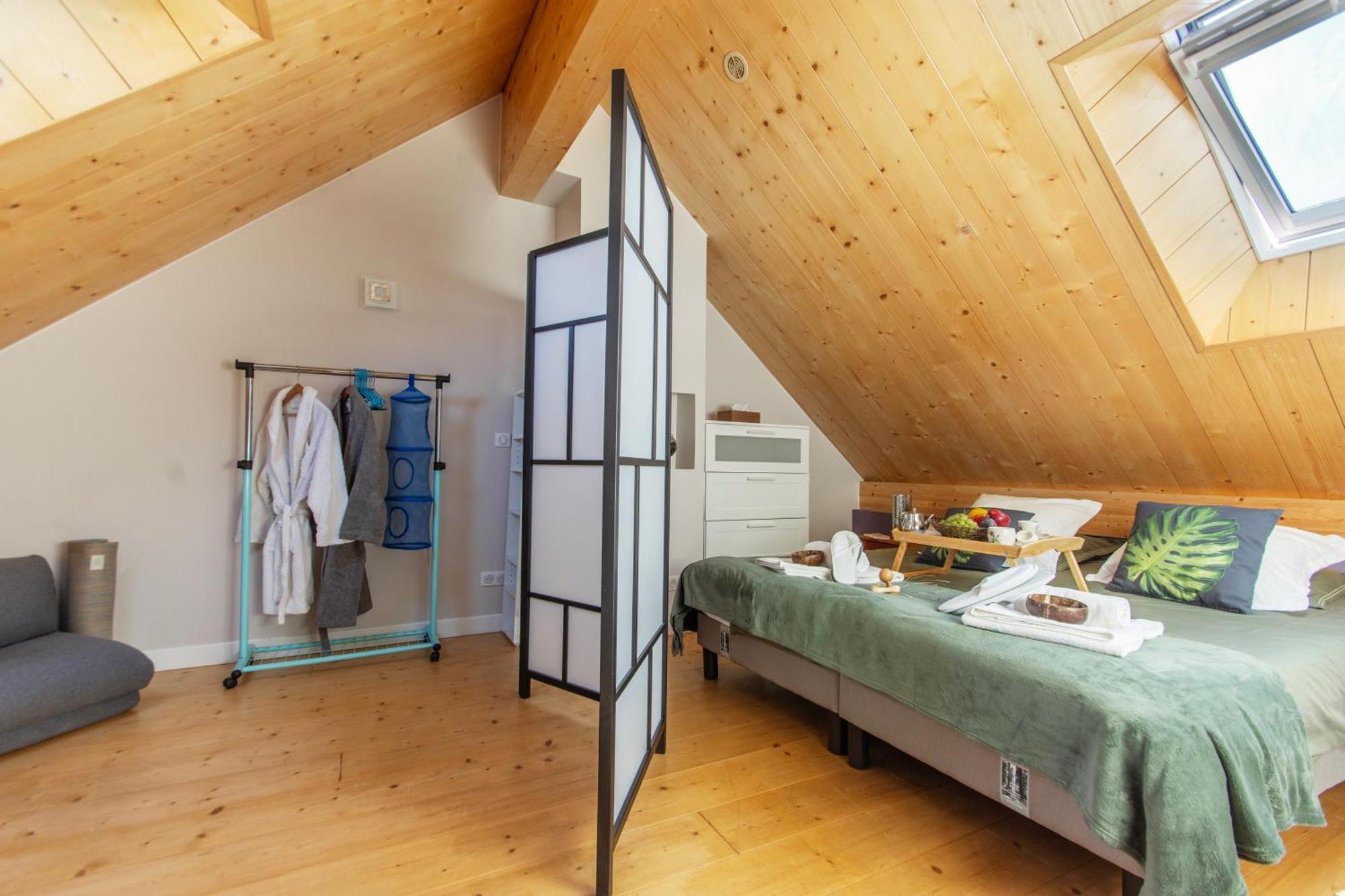 Chalet Like Upstairs Private Suite 埃蒂约勒 外观 照片